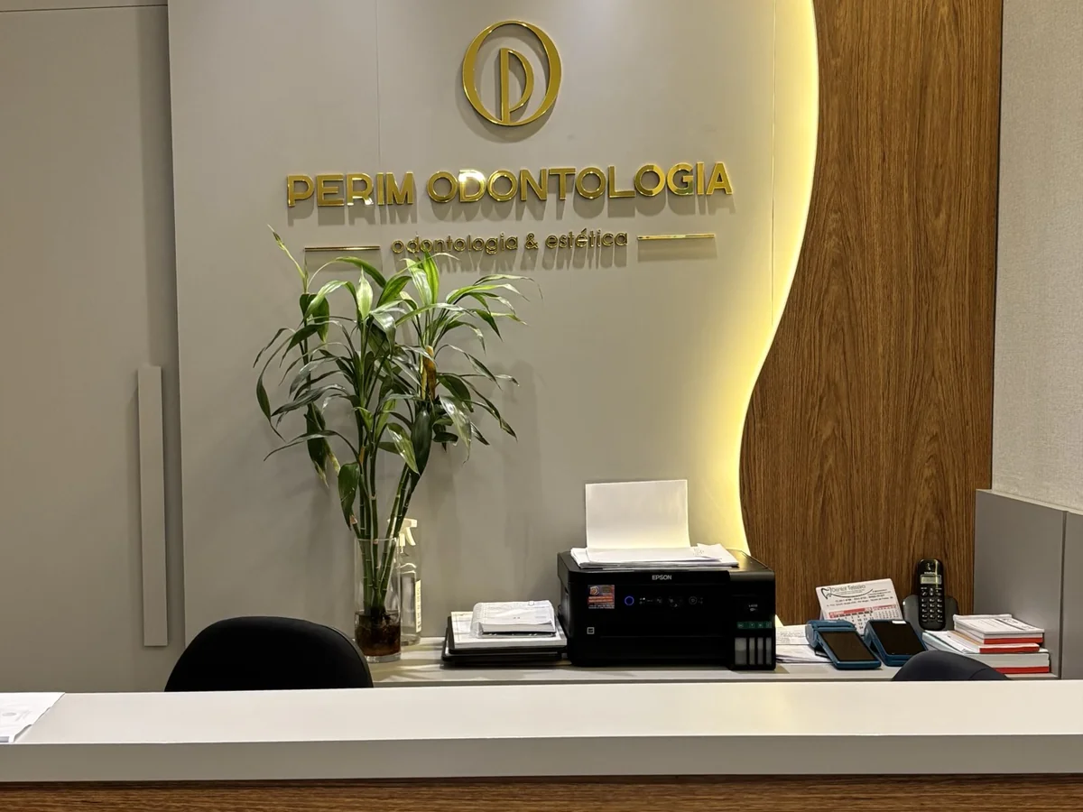 Recepção da Perim Odontologia, dentista no Centro de Teixeira de Freitas